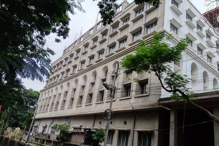 https://cache.careers360.mobi/media/colleges/social-media/media-gallery/26383/2020/9/24/Side view of Behala Government Polytechnic Kolkata_Campus-view.jpg